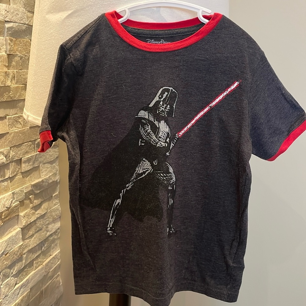 5/$25 Dark Vader t-shirt